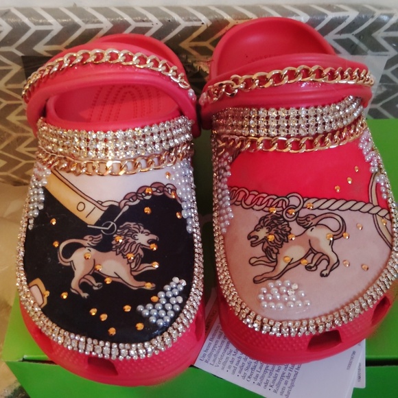 Custom Crocks - Picture 4 of 5